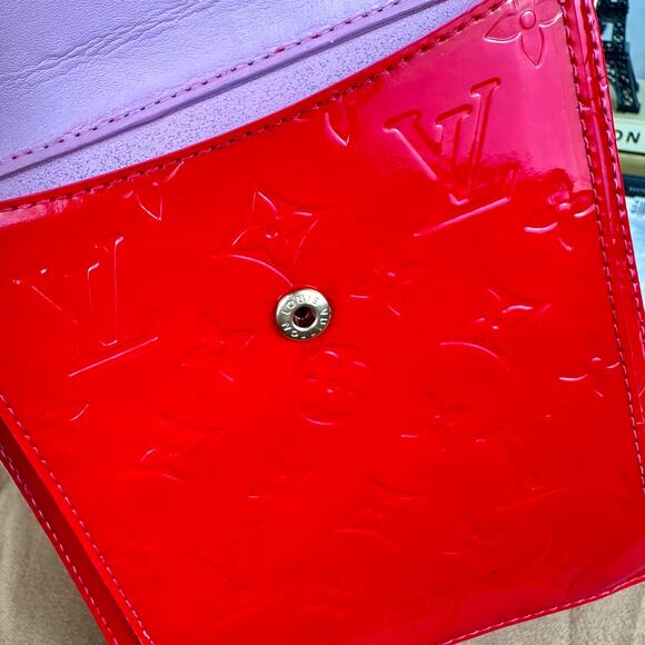 Louis Vuitton Vernis custom dyed Mott bag. Crossbody bag in pink red with chain - Picture 14 of 16